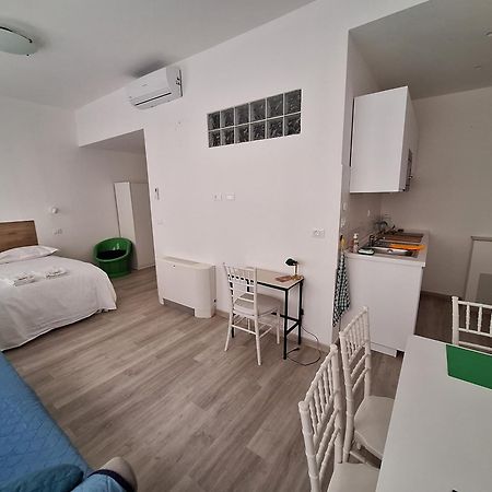 Appartement Sottoripa Loft à Gênes Extérieur photo